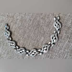 Vintage ESTATE SIGNED KTF 17 TRIFARI Krussman Fishel silver rhinestone bracelet